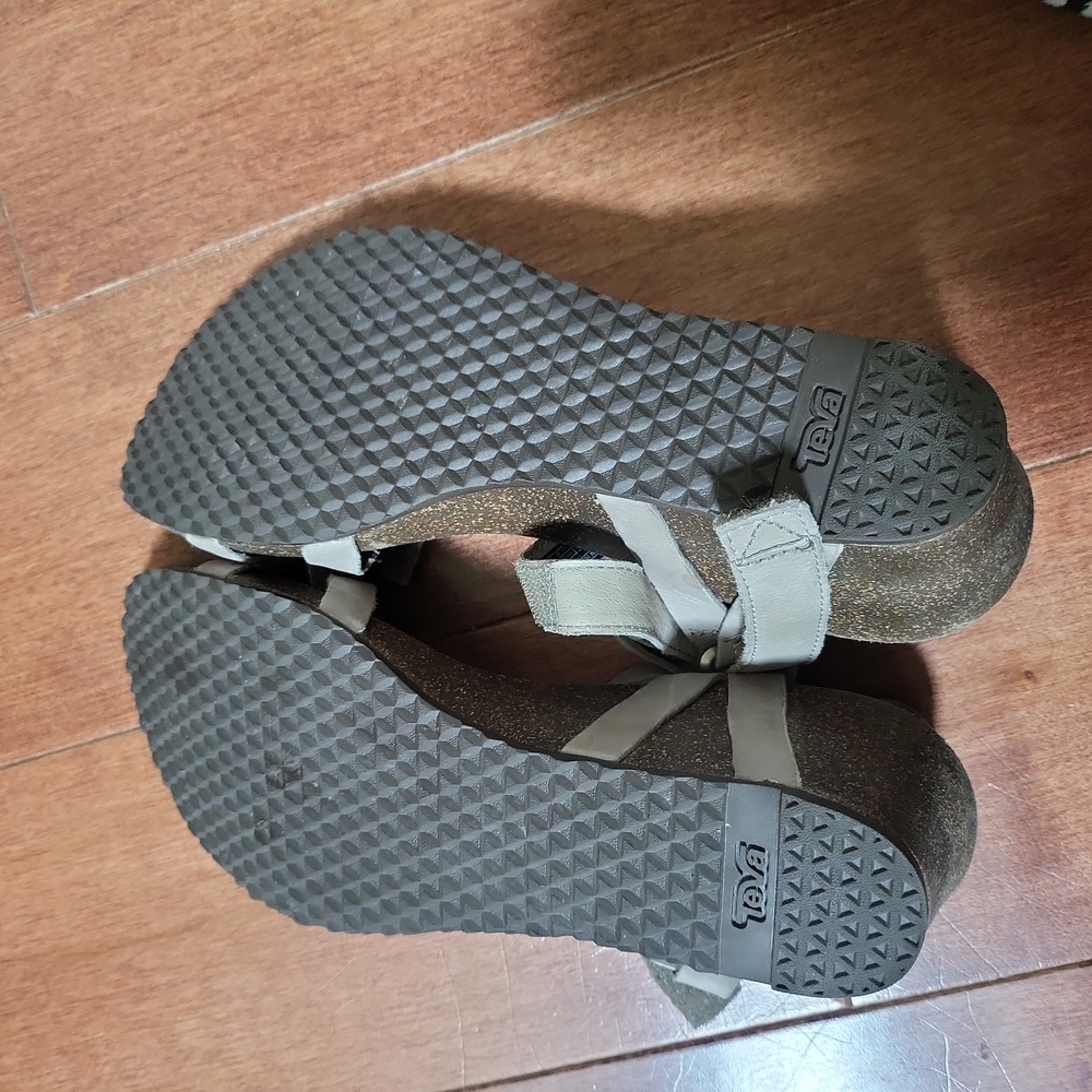 Teva sandals - Picture 7 of 7